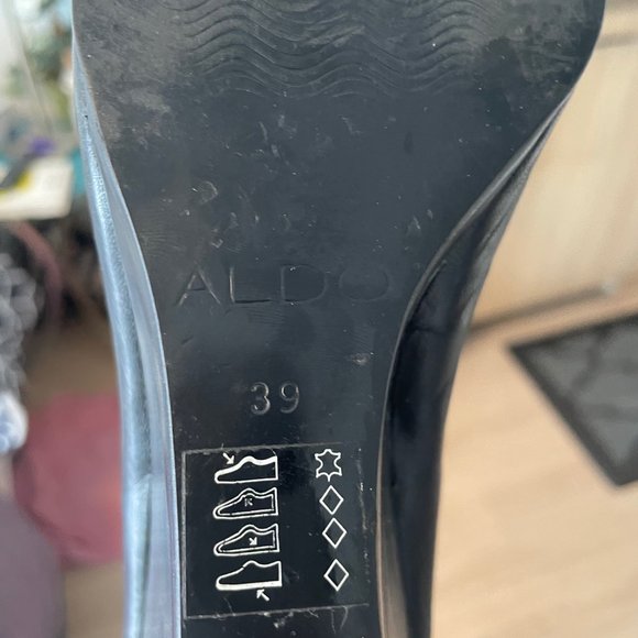 ALDO, Size 8.5/9, Black Peep Toe Wedge Heels - Picture 5 of 7